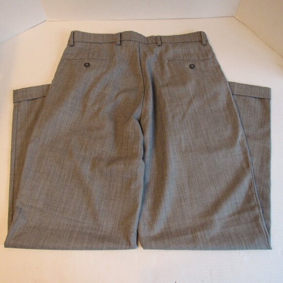 Dockers Gray Black Pleated Cuffed High Rise Relaxed Fit Dress Pants Size 34 x 32 - Picture 2 of 4